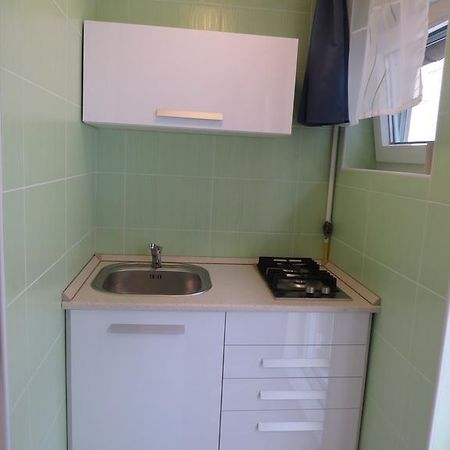 Galagonyas Apartman Eger Phòng bức ảnh